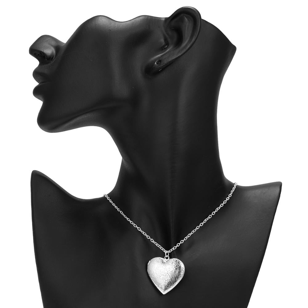 Unique Carved Design Heart-shaped Photo Frame Pendant Necklace