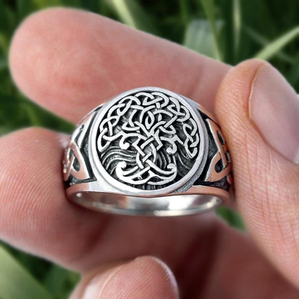 Anillo vikingo con nudo celta Yggdrasil del Árbol de la Vida
