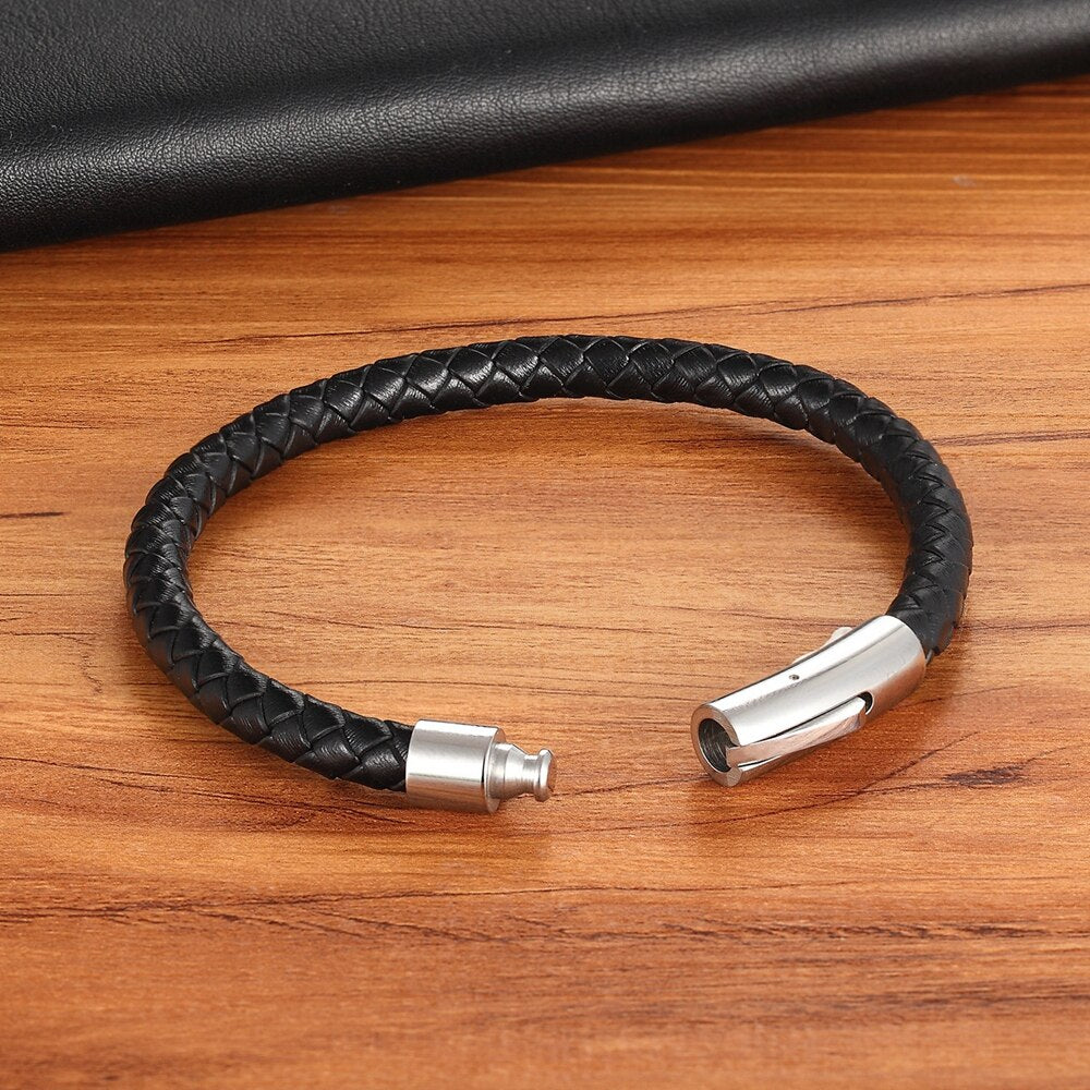 Button Simple Design Men's Leather Bracelet
