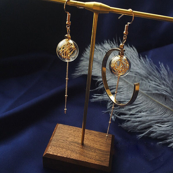 Pendientes colgantes asimétricos únicos con bola de cristal y alambre de cobre para mujer