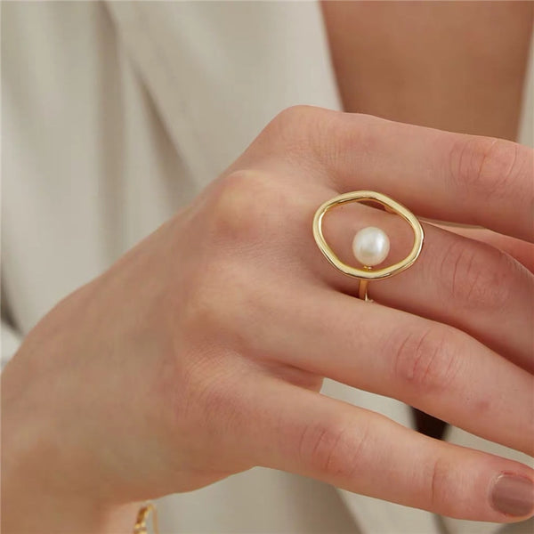 Fashion Geometrical irregular pearl ring