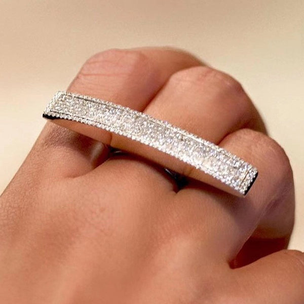 Anillo de bodas de circonita cúbica blanca para mujer