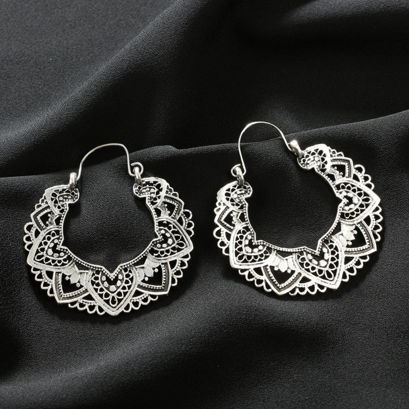 Vintage Gold Silver Color Metal Dangle Hollow Earrings
