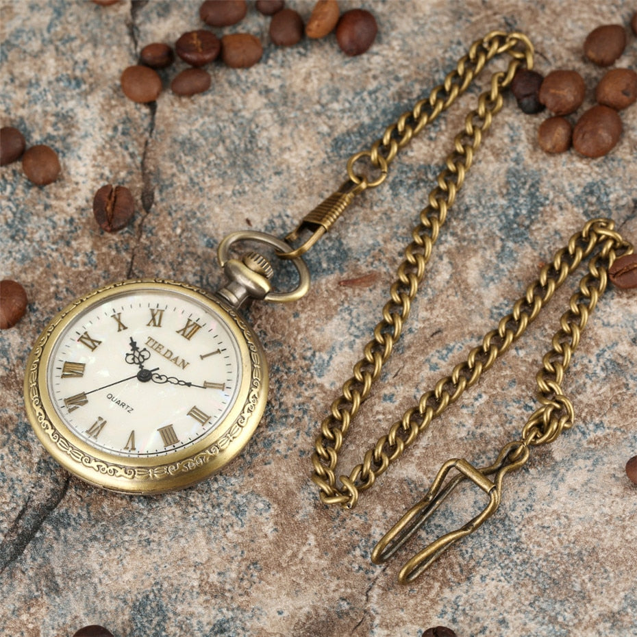 Bronze Retro Roman Numerals Display Quartz Pocket Watch