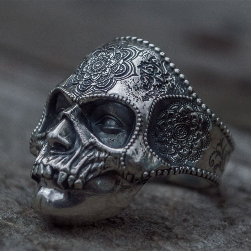 Unique Silver Color 316L Stainless Steel Heavy Sugar Skull Ring