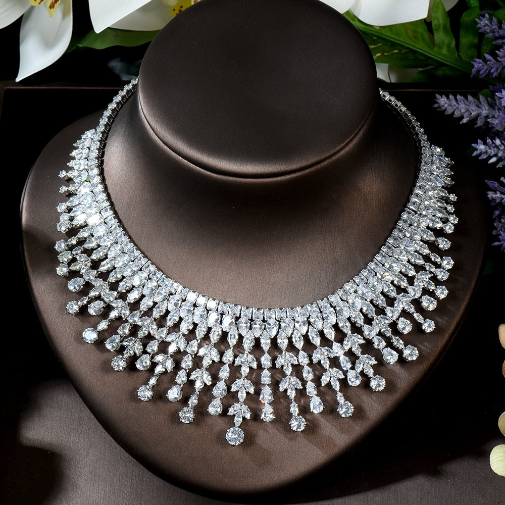 Fashion White AAA CZ Zirconia Leaf Earring Necklace Set