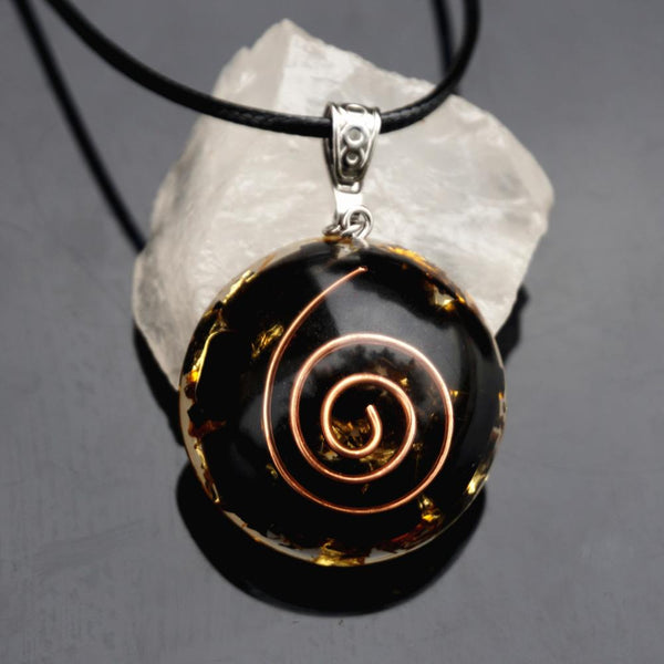Colgante de protección EMF para chakras con círculo de cobre y obsidiana