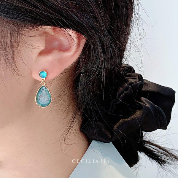 Pendientes de clip con forma de gota de agua geométrica de piedra de cristal azul para mujer, temperamento simple japonés