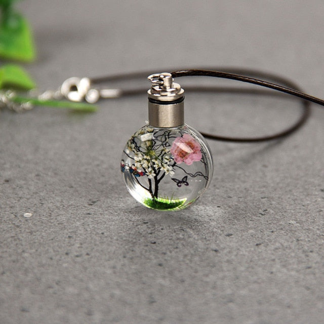 Luminous Dried Flower Butterfly Glass Ball Women Necklace