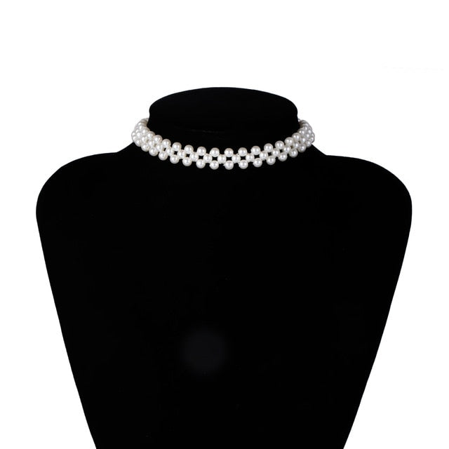 Layered Short Pearl Choker Necklace