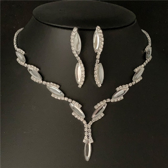 Silver Plated Rhinestone Crystal Necklace Earrings Jewerlry Set