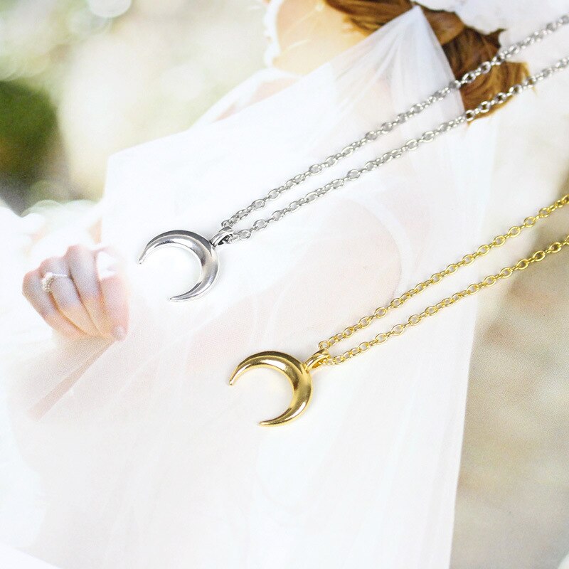 Fashion Personality Moon Women Necklace