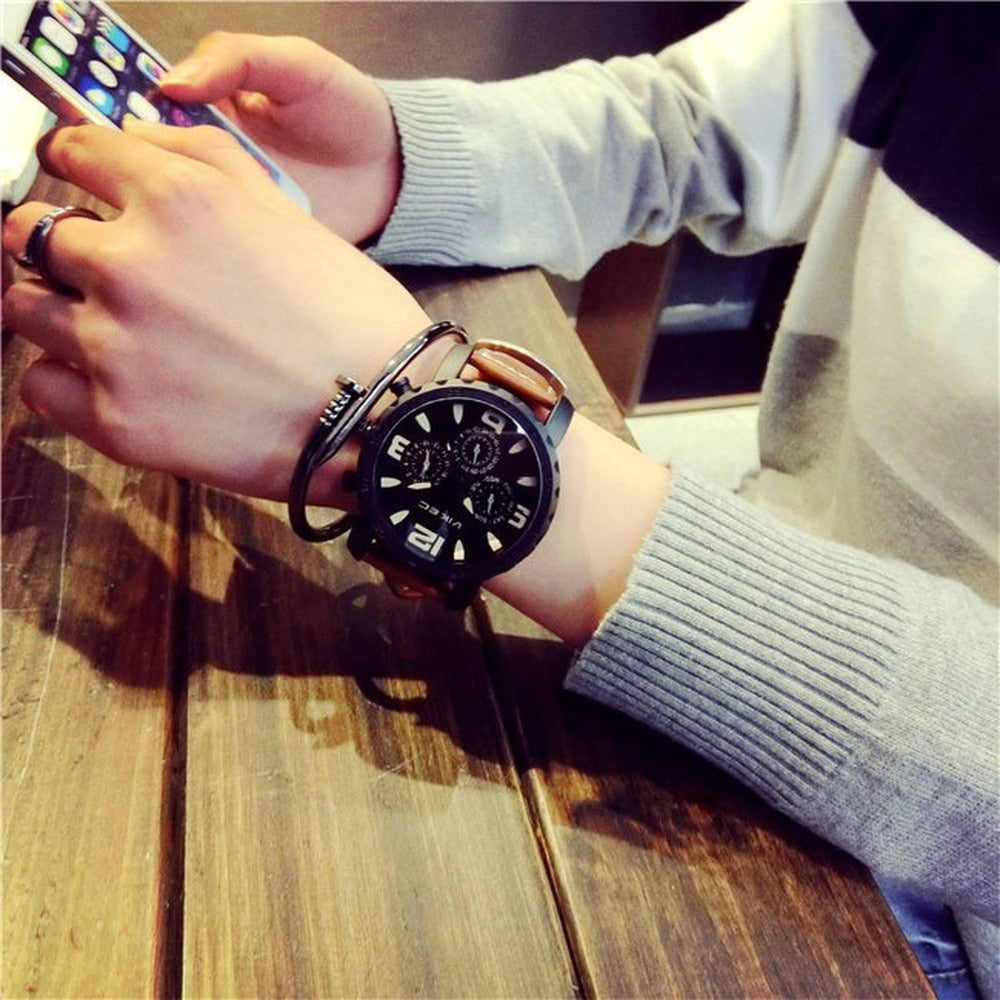 Luxury sport leather Simple Popular Waterproof Watch