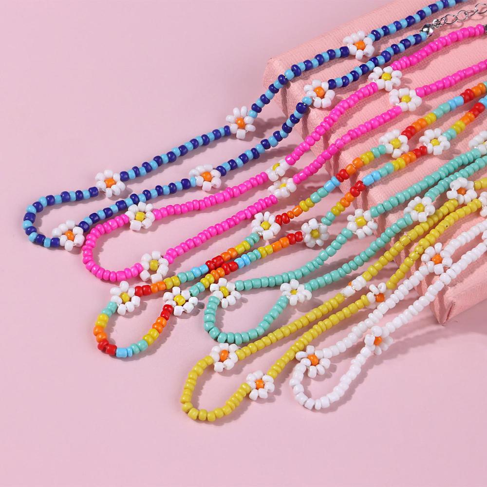 Korea Lovely Daisy Flowers Colorful Beaded  Necklace