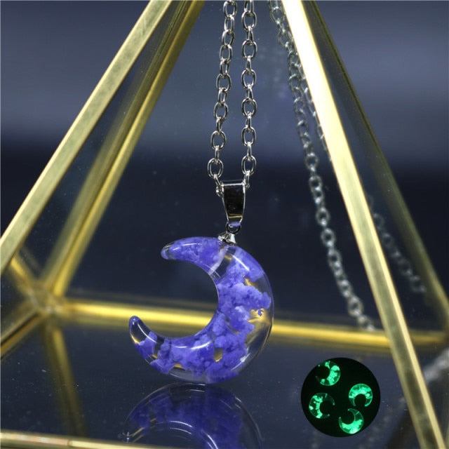 Chic Transparent Resin Rould Ball Moon Pendant Necklace