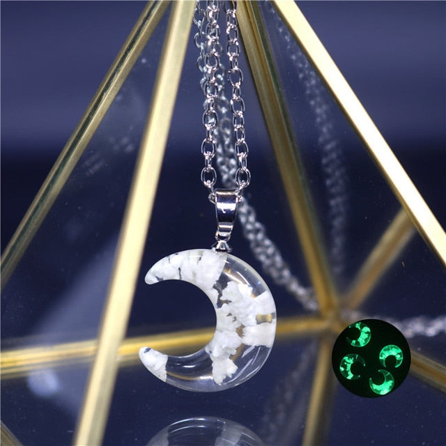 Chic Transparent Resin Rould Ball Moon Pendant Necklace