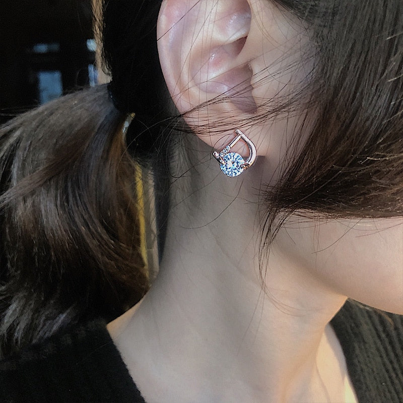 Rhinestone Flash Stud Earrings Exquisite Zircon Letter D Word Earrings