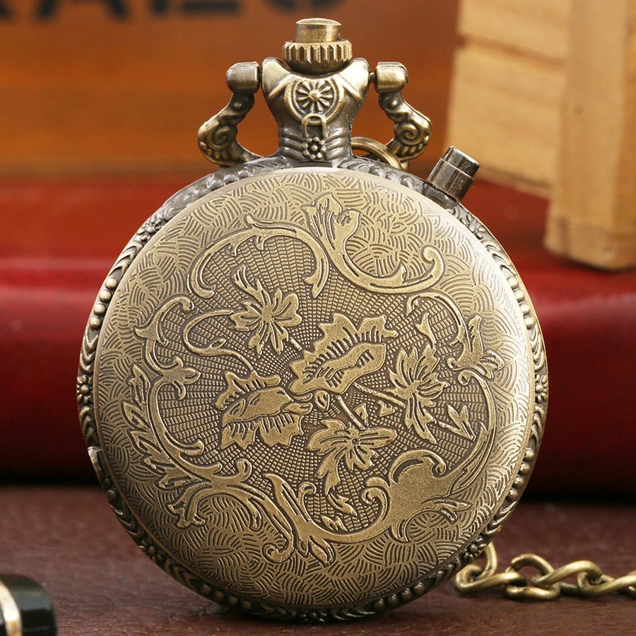 Retro Motorcycle CAR Pattern Quartz Pocket Watch