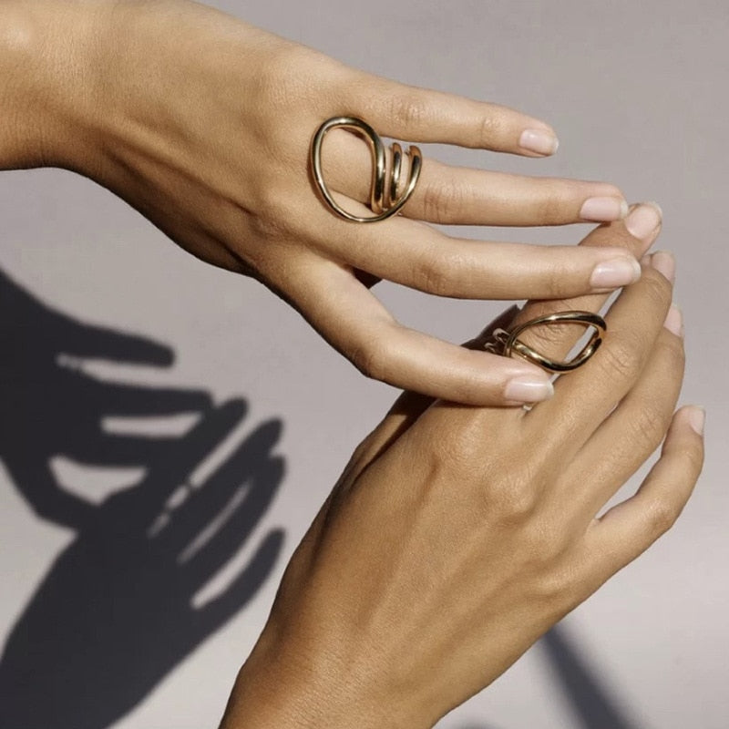 Cool Hollow Out - Twist Metal Ring
