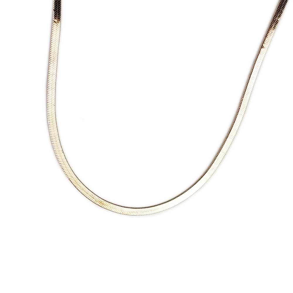 Gold Blade Chain on Neck Choker Necklace