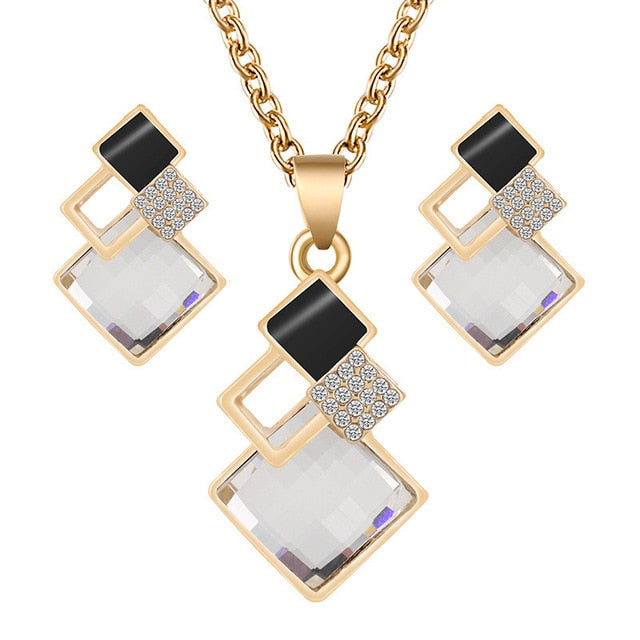 Fashion Crystal Pendants Necklace Earrings Sets