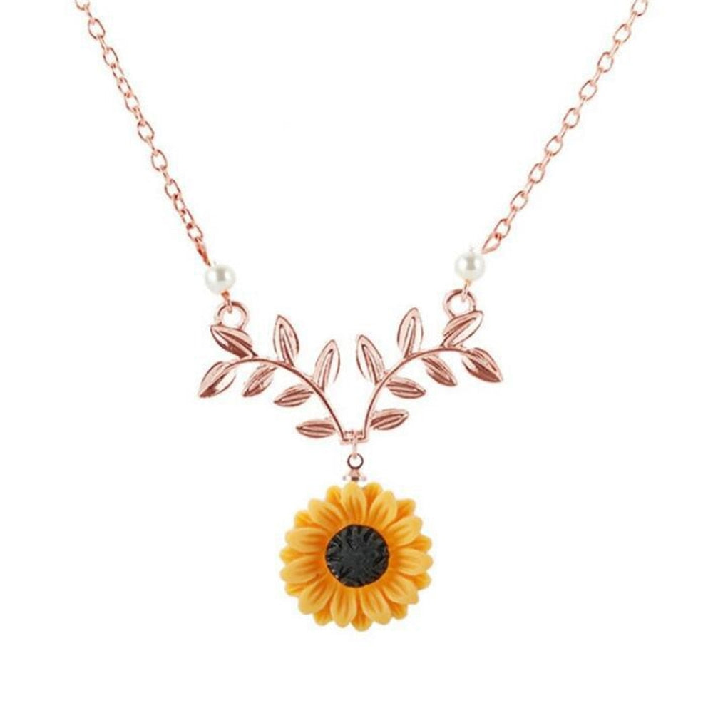 Delicate Sunflower Pendant Choker Necklace