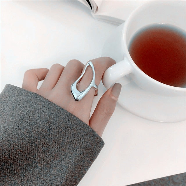 Cool Hollow Out - Twist Metal Ring