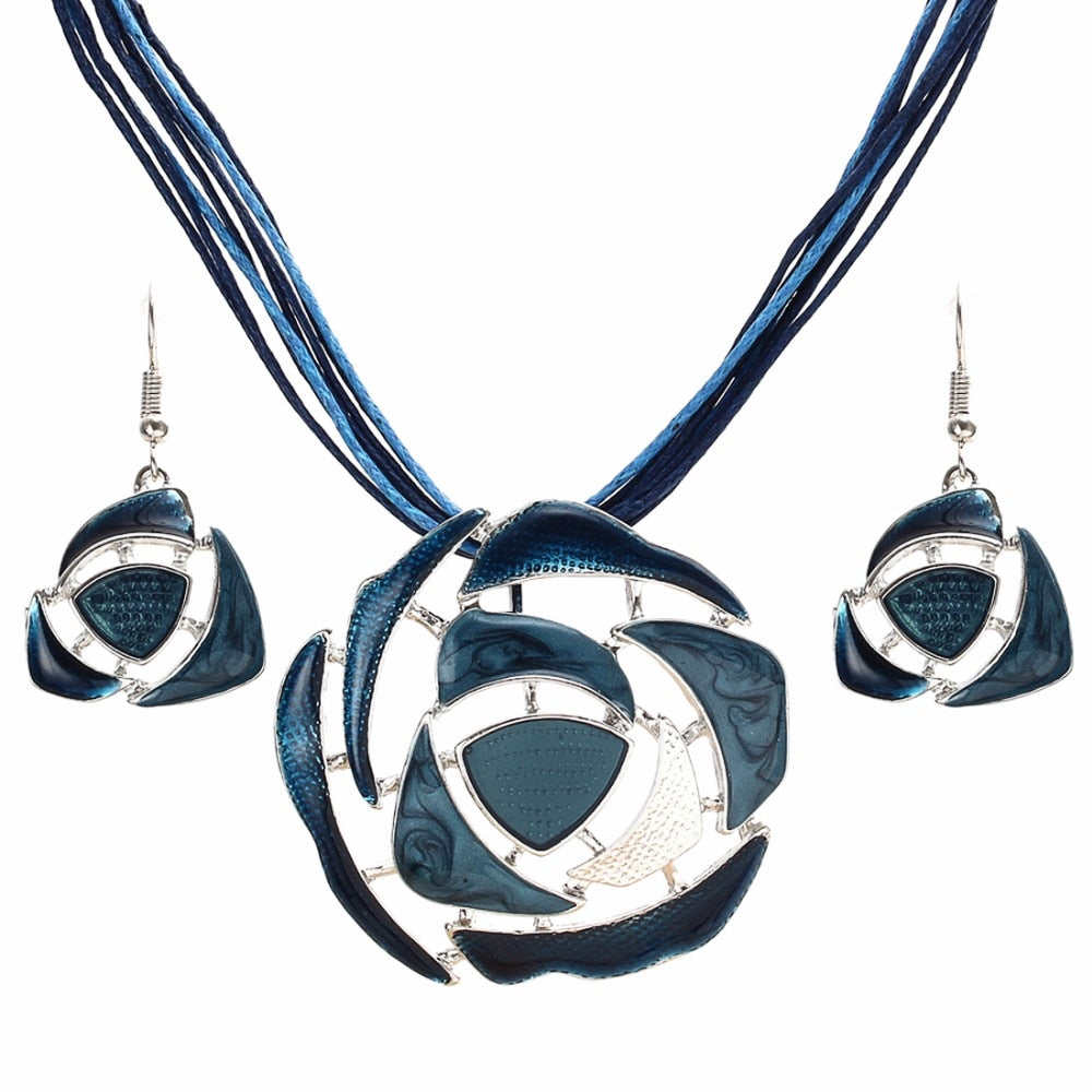 retro blue enamel round hollow pendant necklace bridal wedding jewelry sets