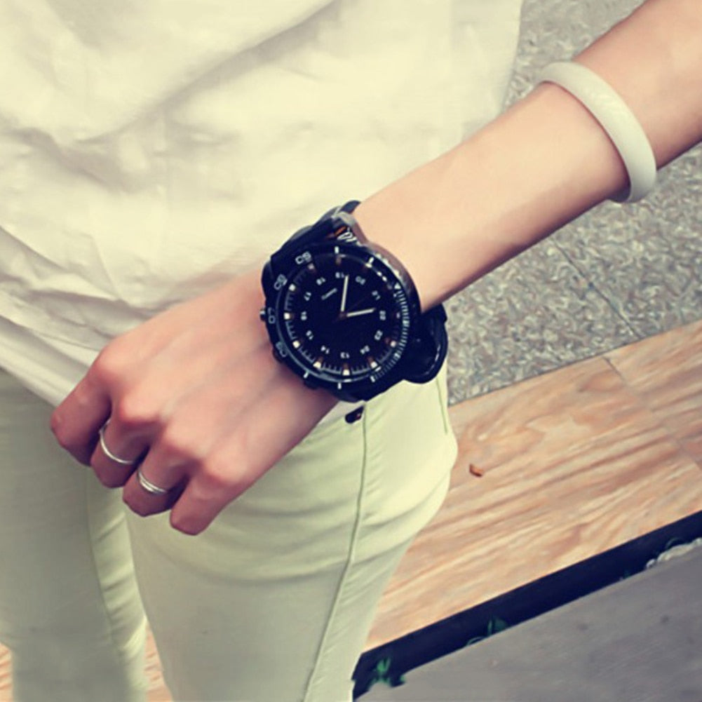 Sport Large Dial  Faux Leather Band Quartz Wrist Watch Couple Gift
