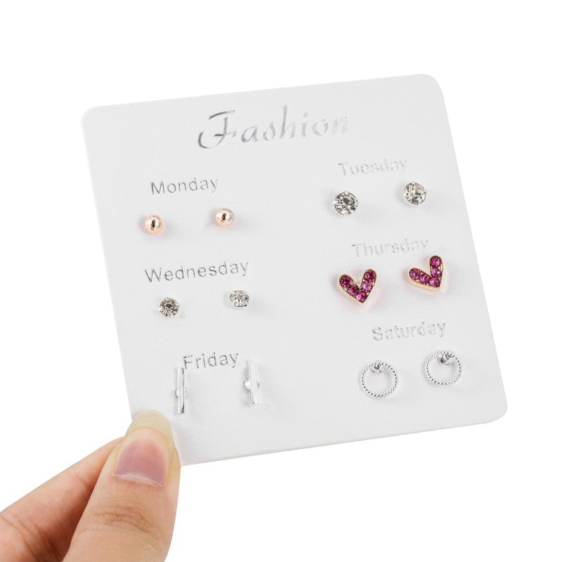 Seven Days Girl Small Square Leaf Pearl Stud Earrings