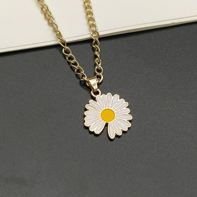 Fashion Sunflower Necklace for Women Pendant Necklace