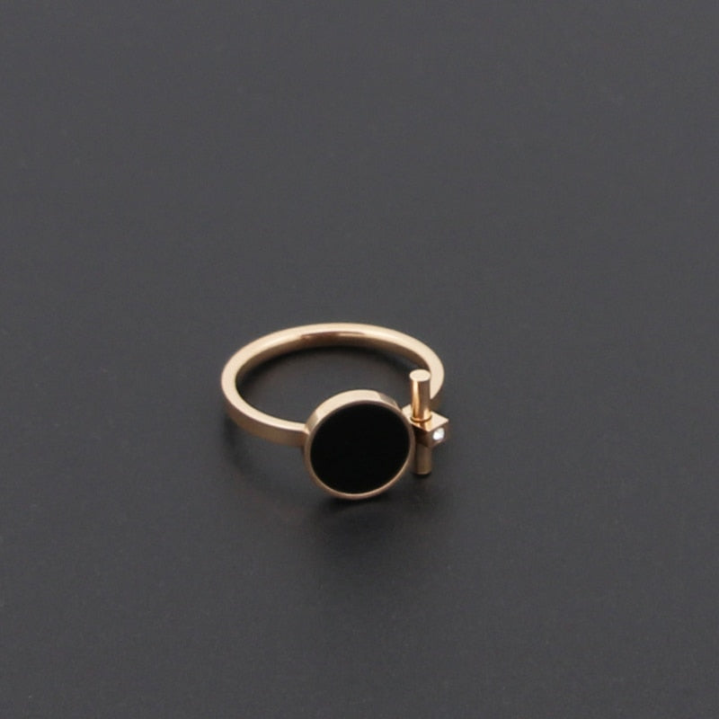 Fashion Luxury Jewelry Ring Exquisite Beauty Black Enamel And Zircon rings