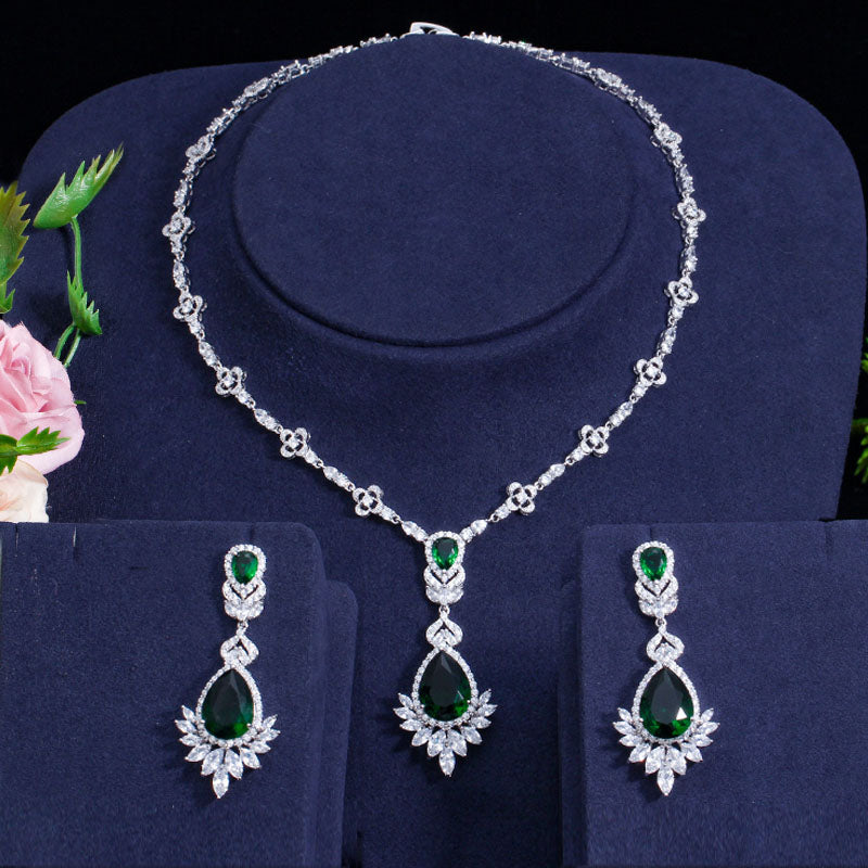 Gorgeous Teardrop Green CZ Crystal Wedding Earring Necklace Dress Jewelry Sets