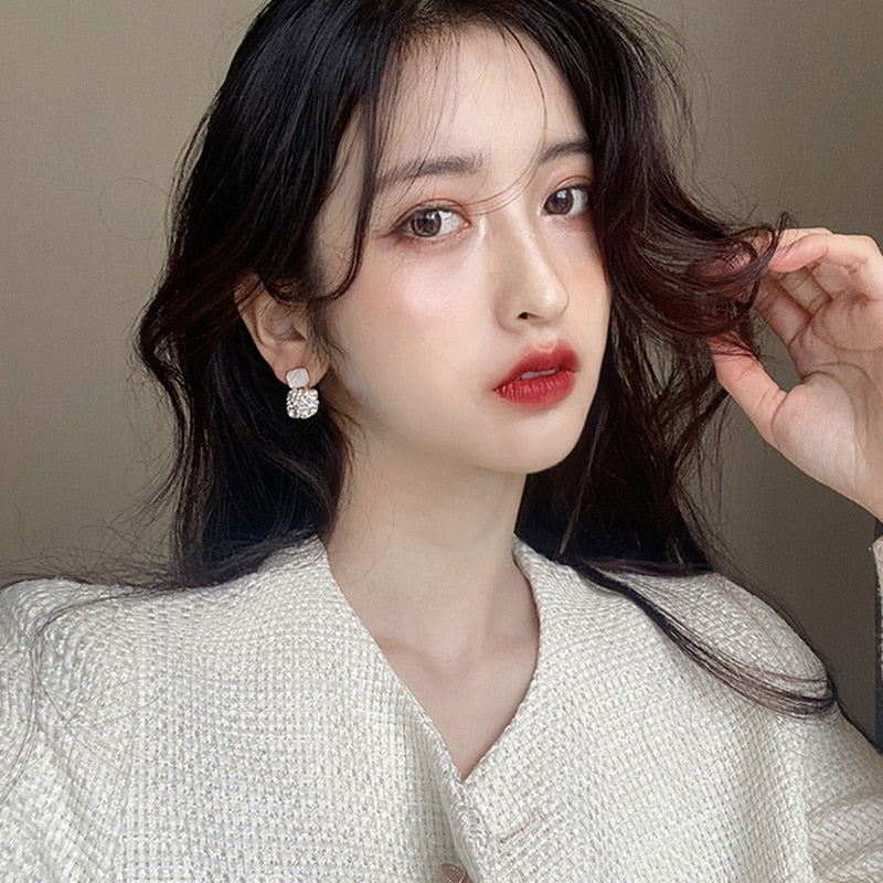 Super flash high sense earrings