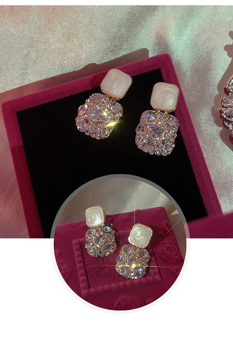 Super flash high sense earrings