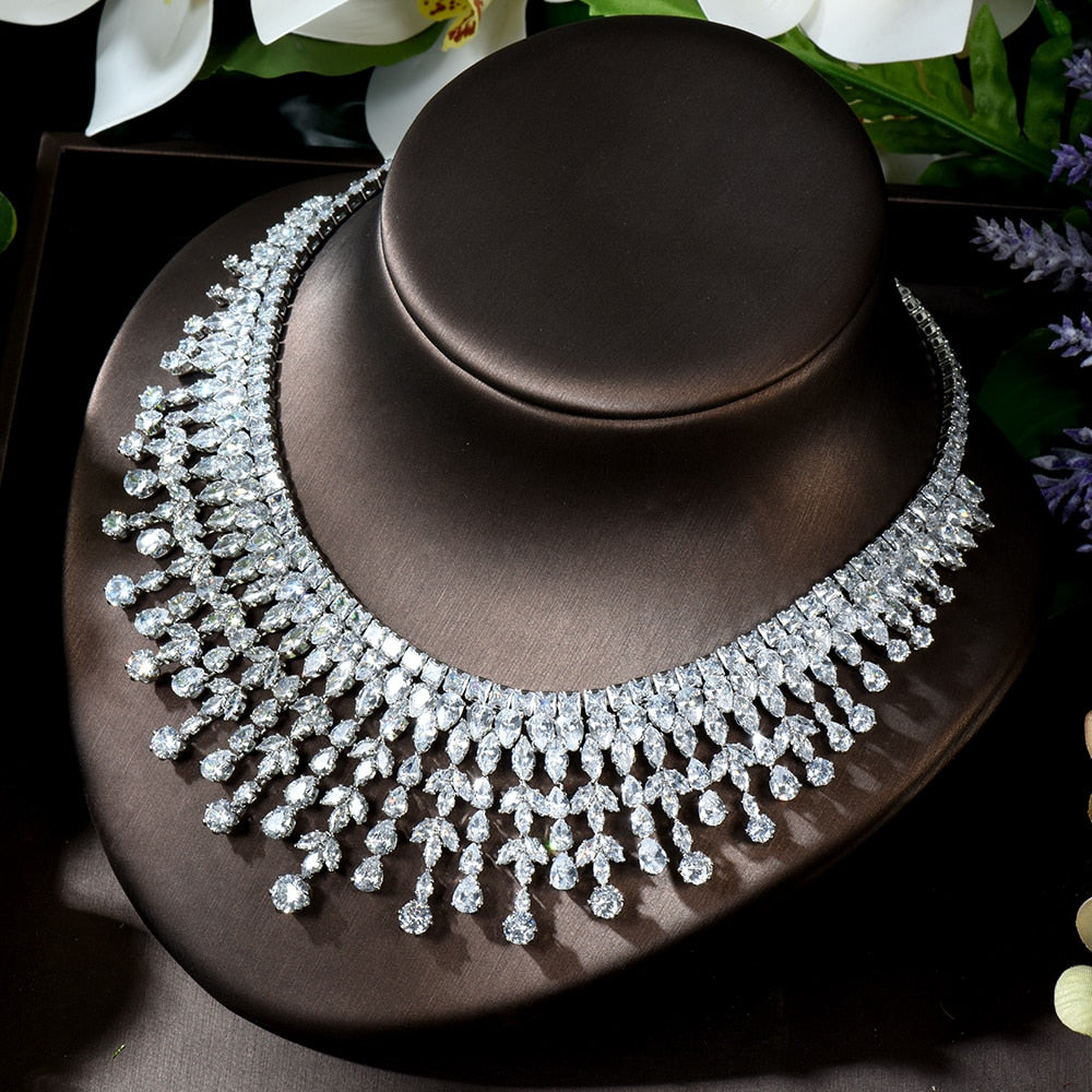 Fashion White AAA CZ Zirconia Leaf Earring Necklace Set