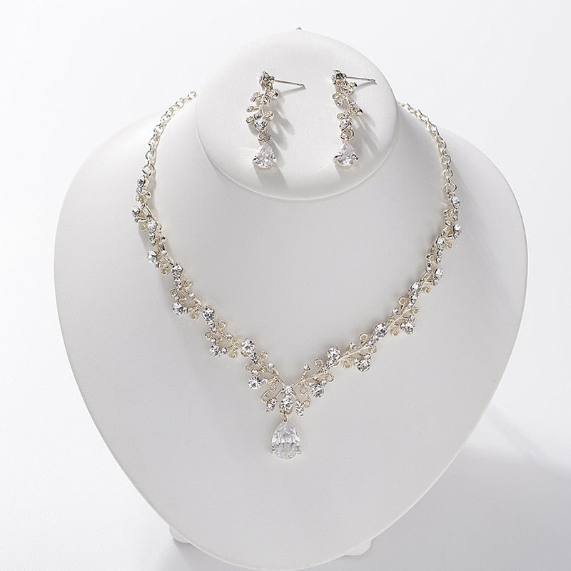 Vintage Gold Crystal Leaf Pearls Costume Jewelry Sets
