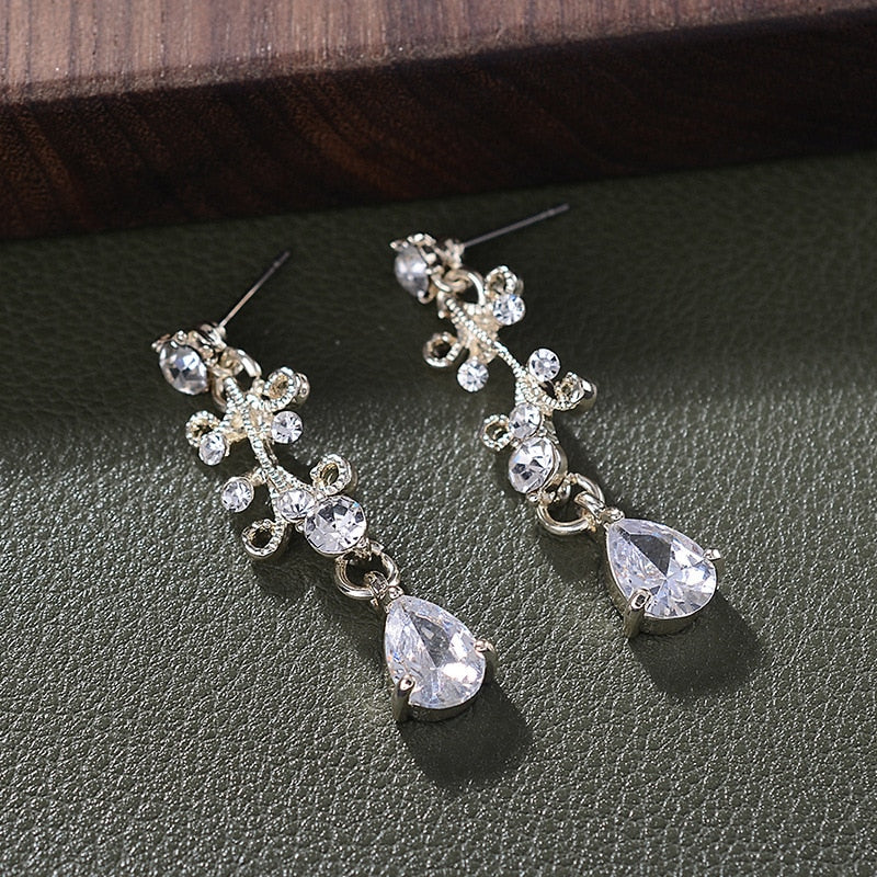 Vintage Gold Crystal Leaf Pearls Costume Jewelry Sets