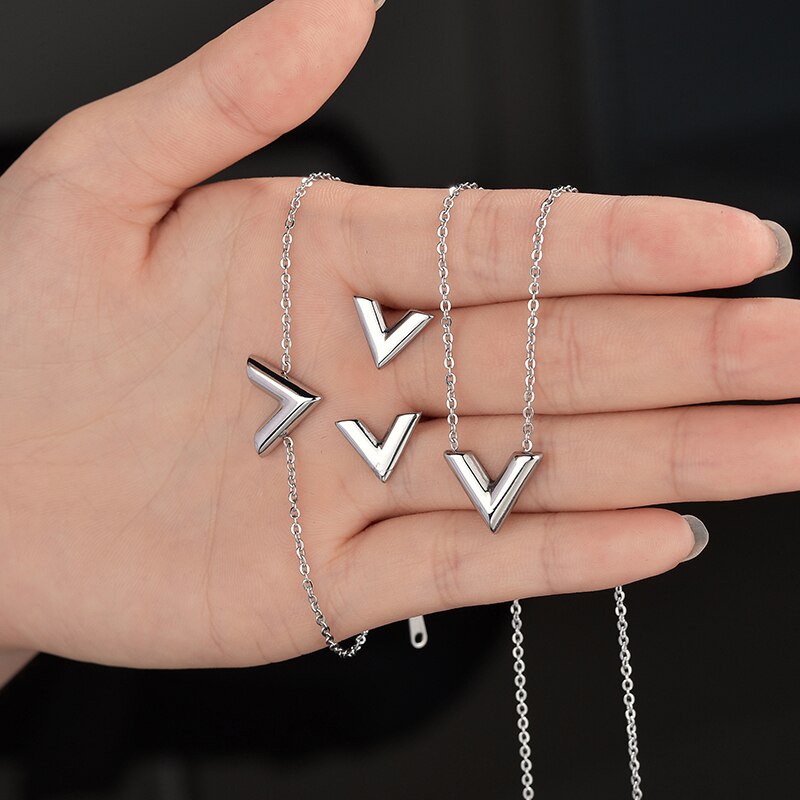 Simple Stainless Steel Letter V Necklace