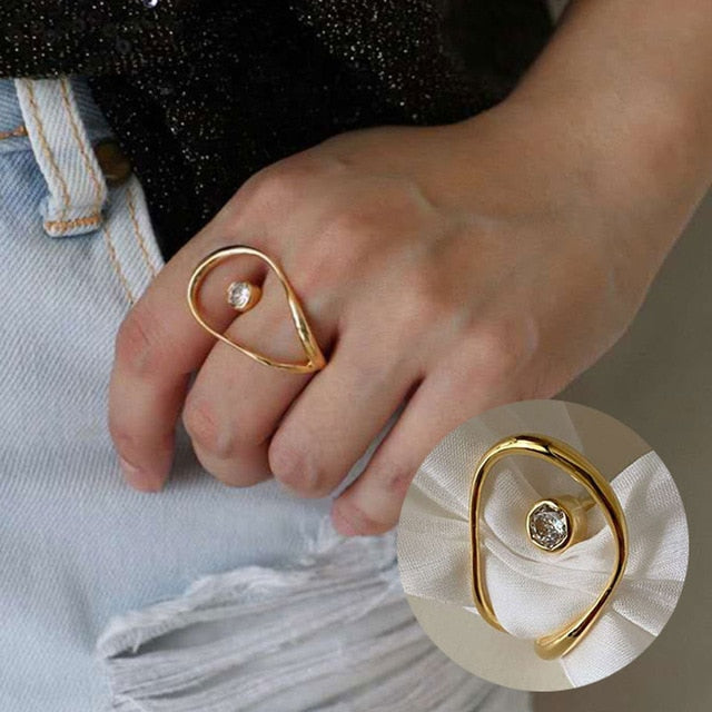 Cool Hollow Out - Twist Metal Ring