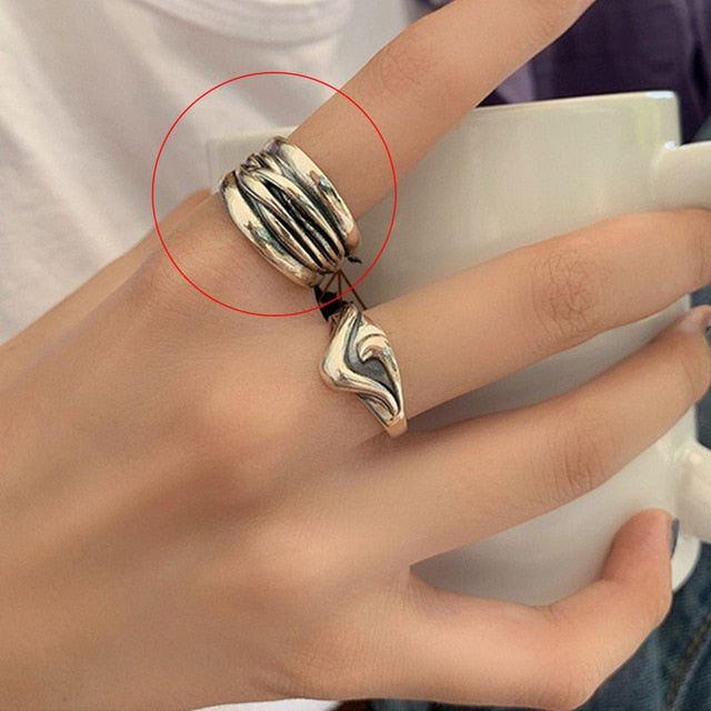 Cool Hollow Out - Twist Metal Ring
