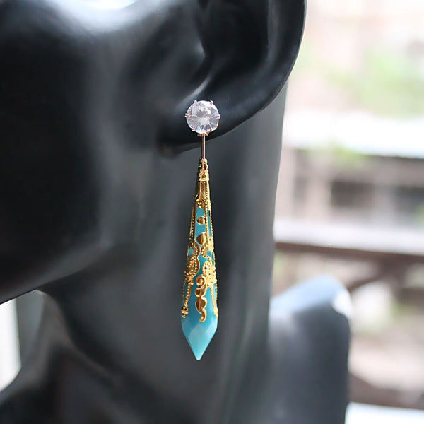 Puño de oreja con columna de cristal