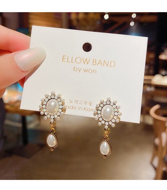 Super flash high sense earrings