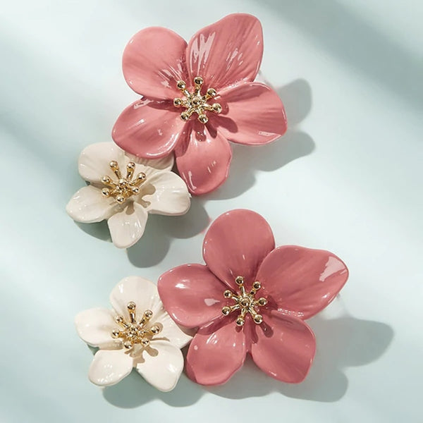 Lindos pendientes de flores para mujer