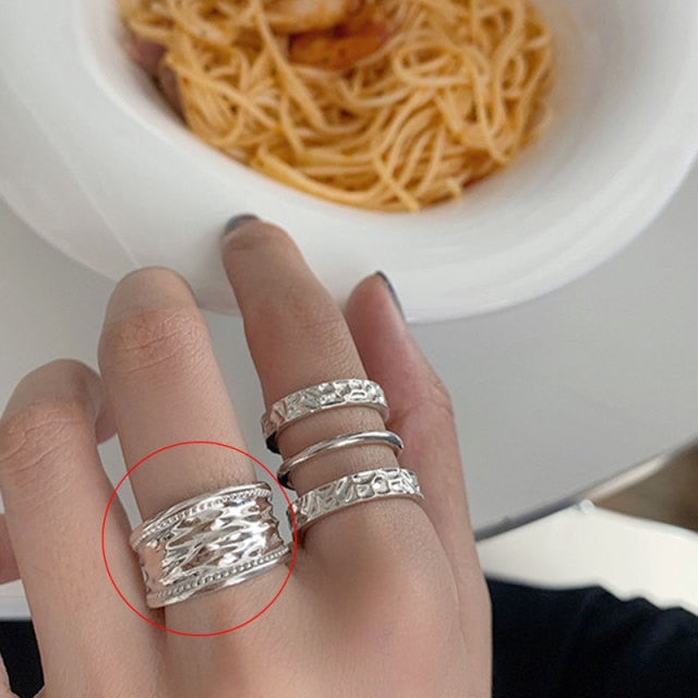 Cool Hollow Out - Twist Metal Ring