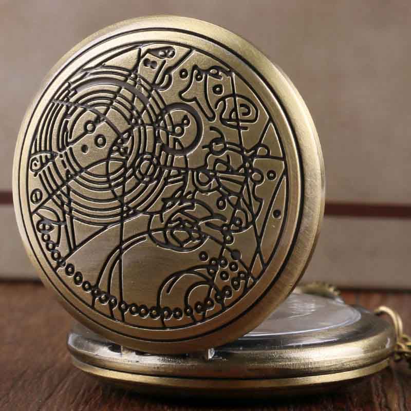 Bronze Vintage Hand Wind With Keychain Steampunk Mechanical Pocket Watch