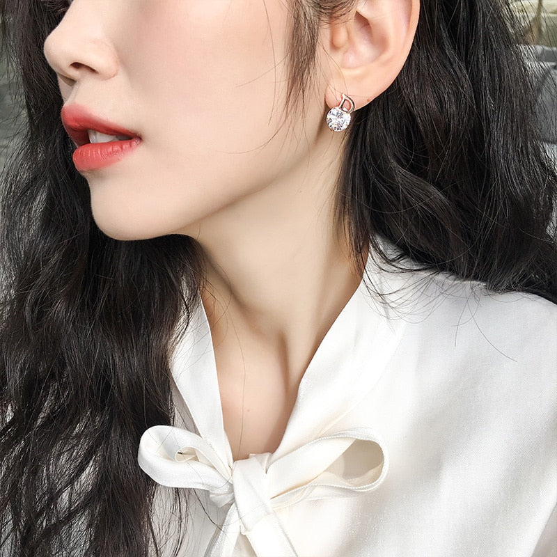 European and American personality shiny D letter asymmetric Earrings