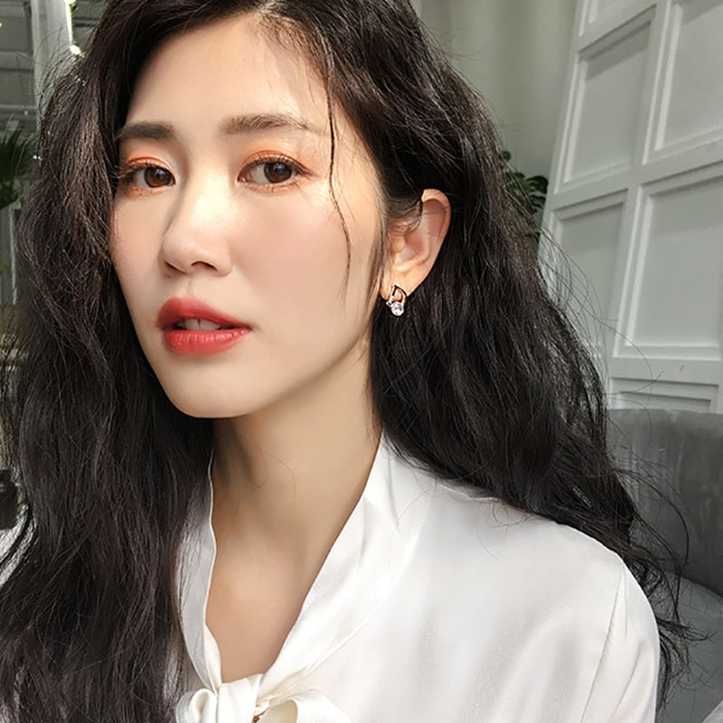European and American personality shiny D letter asymmetric Earrings