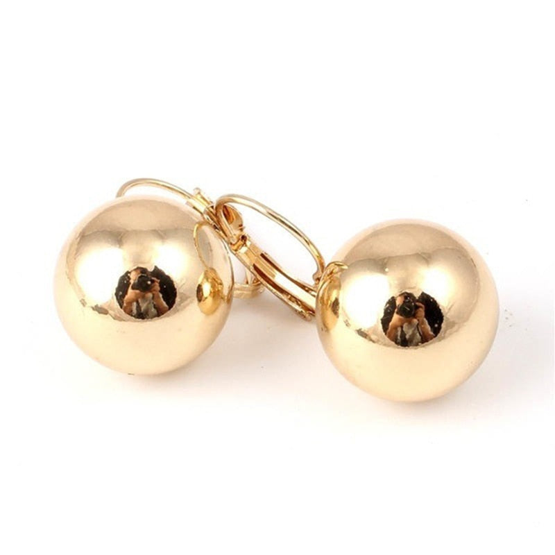 Women's Fashion Ball-Shape Dangle Earrings
