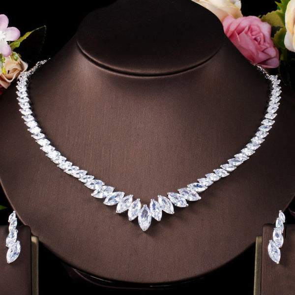Conjunto de collar y pendientes de boda con corte marquesa, circonita blanca limpia y hoja colgante